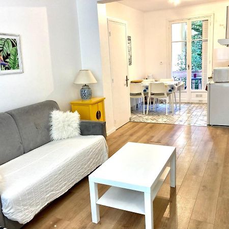 Maison Otto ม็องตง ภายนอก รูปภาพ
